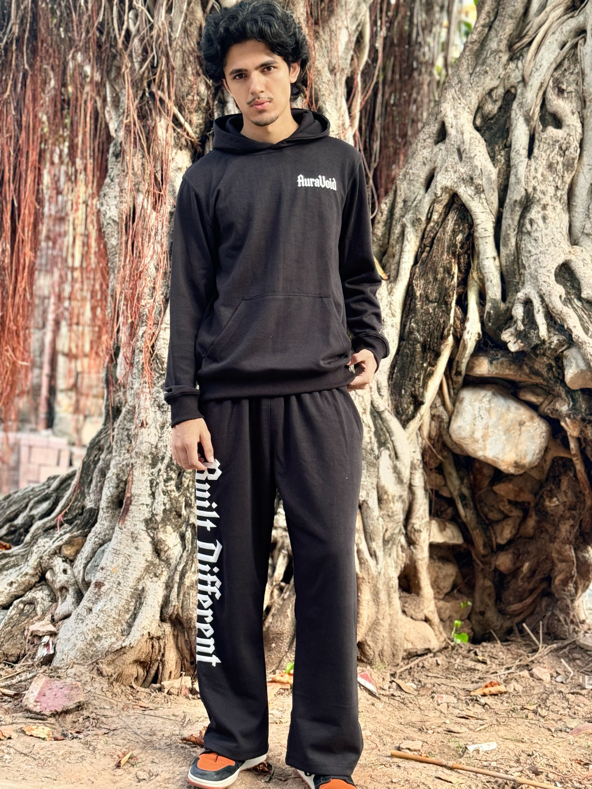 Obsidian tracksuit